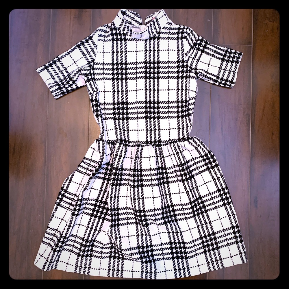 Short sleeve black/white plaid high neck minidress